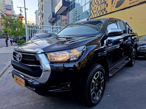 TOYOTA HILUX 2.7 VVT-i FLEX CD SRV 4X2 AUTOMÁTICO